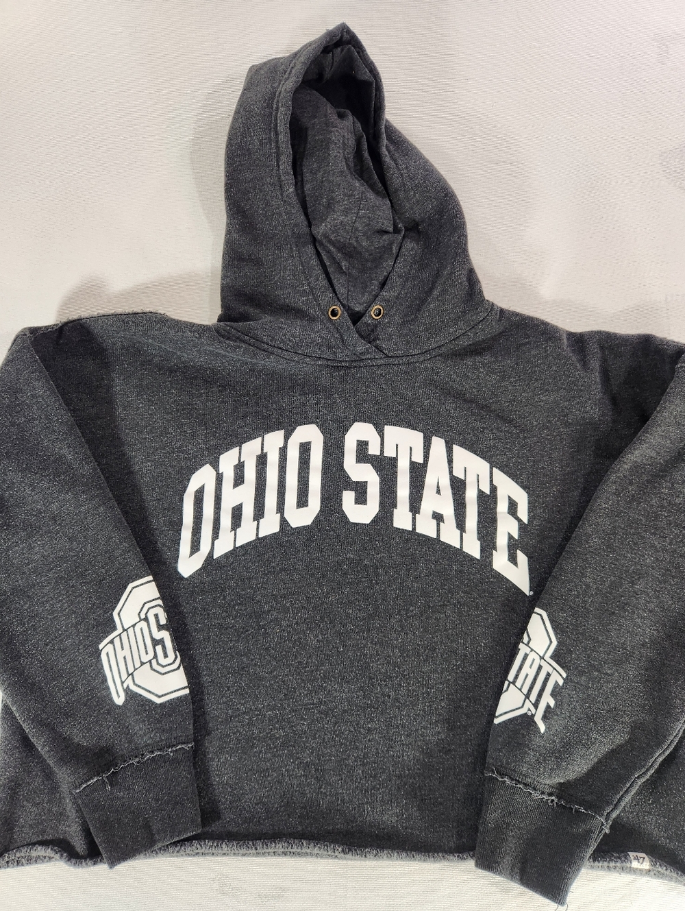 '47 Women's Ohio State Gray Fleece Pullover Hoodie Cropped Sweatshirt Size Large - Picture 2 of 9